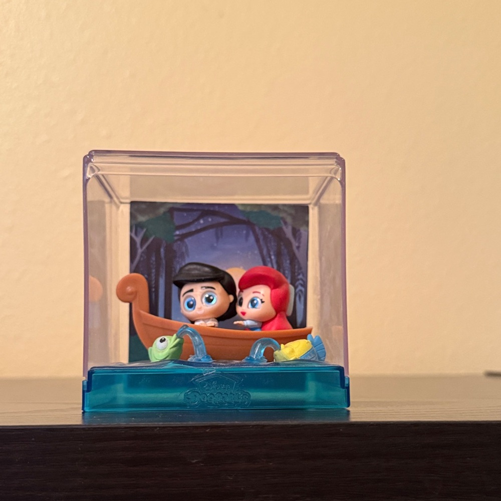 Rare Disney doorable movie moments series 1 little mermaid